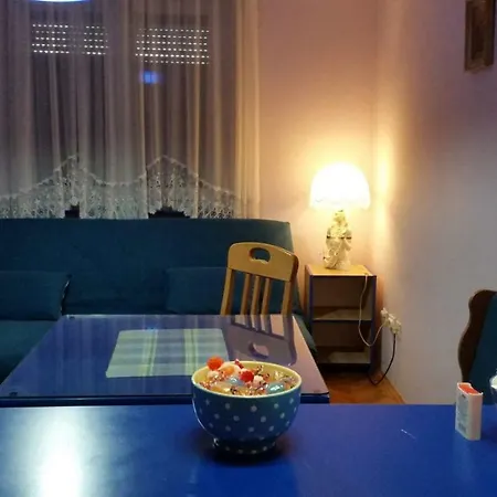 Maja Apartment *